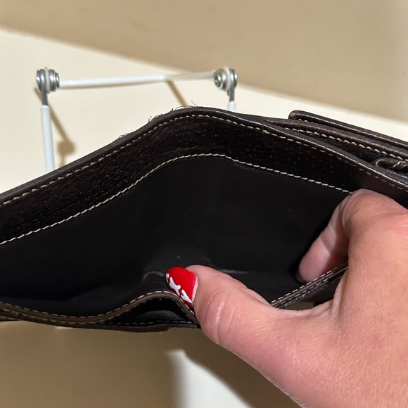 Gucci Princy Bifold Wallet w/original box - Picture 8 of 9